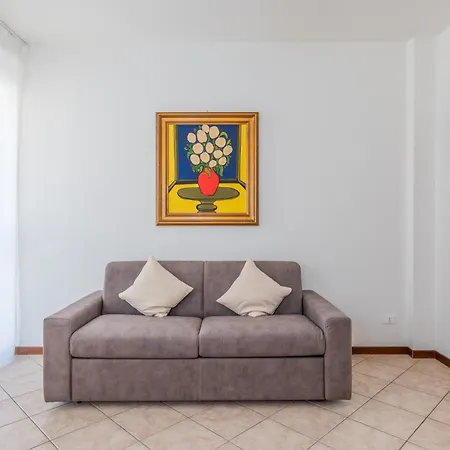 Residenza San Michele Massino Visconti